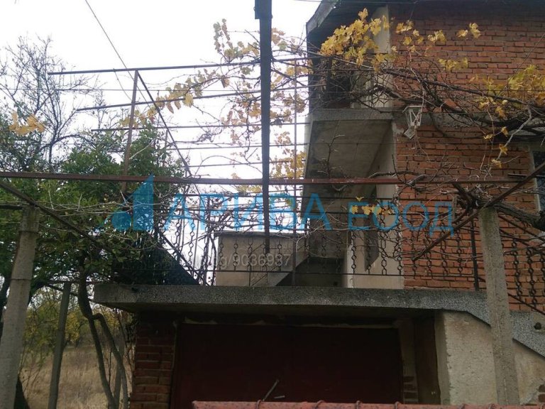 Къща за продажба Хасково област с.Любеново - Photo 10