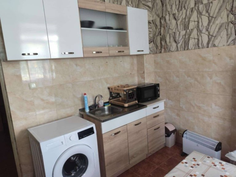 Едностаен апартамент дава под наем София Банишора - Photo 4