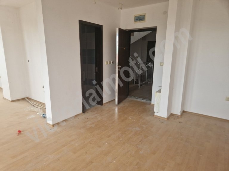 Двустаен апартамент за продажба Велико Търново Широк център - Photo 3