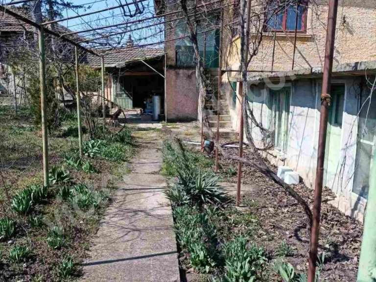 Къща за продажба Велико Търново област с.Михалци