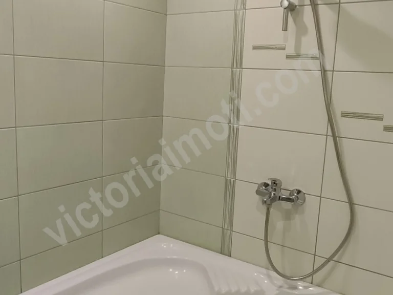 Тристаен апартамент за продажба Велико Търново Акация