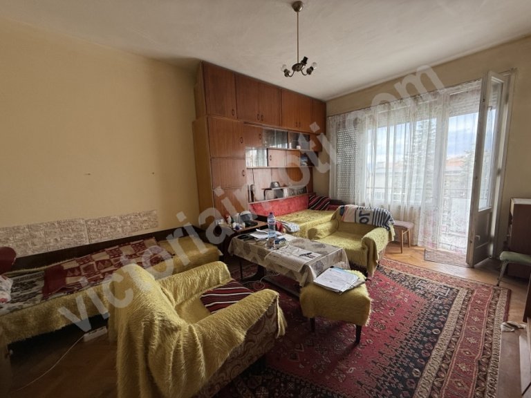 İki Artı Bir Daire satılık Veliko Tarnovo Akatsiya