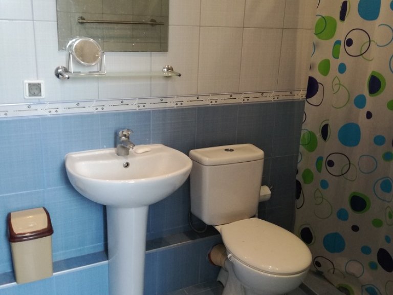 Двустаен апартамент дава под наем Варна Хеи - Photo 14