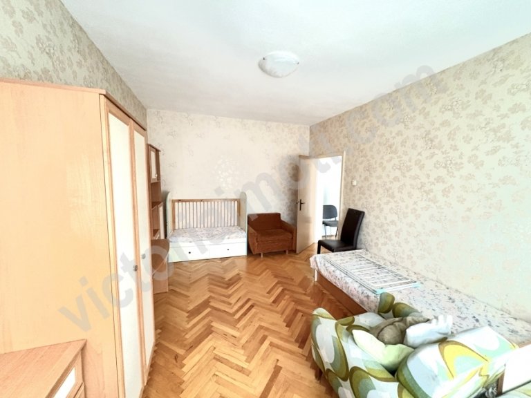 Тристаен апартамент за продажба Велико Търново Център - Photo 3