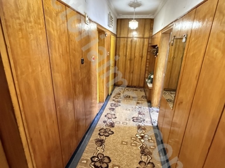 Тристаен апартамент за продажба Велико Търново Акация - Photo 5