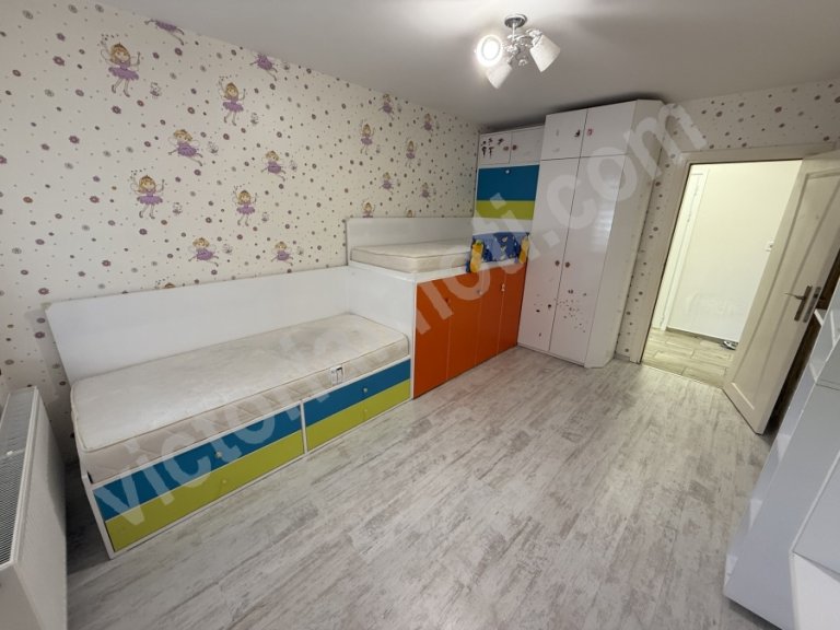 Тристаен апартамент за продажба Велико Търново Център - Photo 7