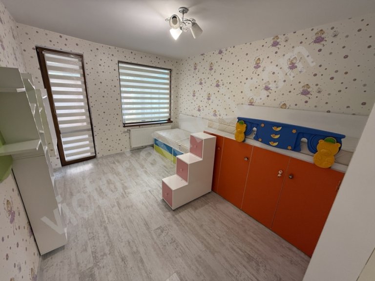 Тристаен апартамент за продажба Велико Търново Център - Photo 8