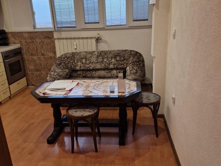 Двустаен апартамент дава под наем Пловдив Изгрев - Photo 9