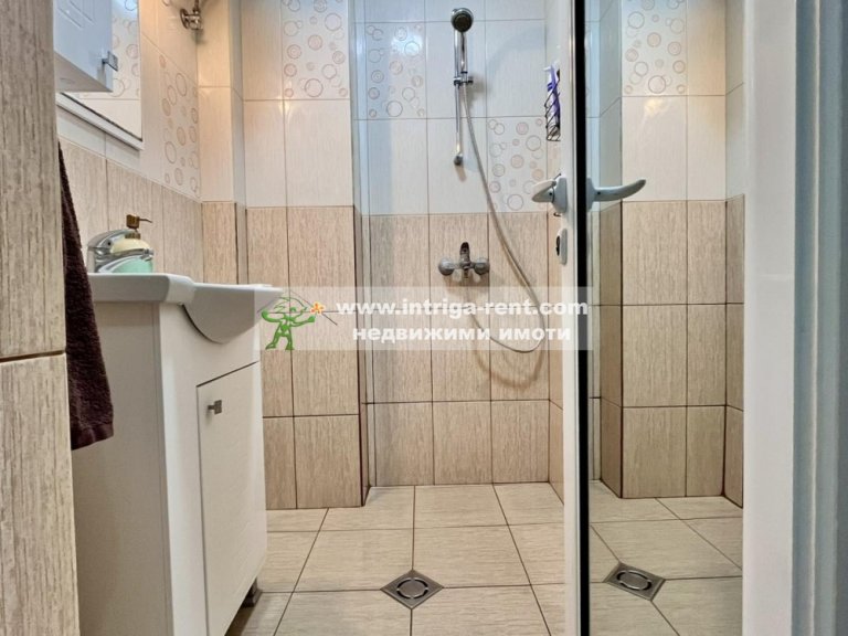 Тристаен апартамент за продажба Хасково Дружба - Photo 9