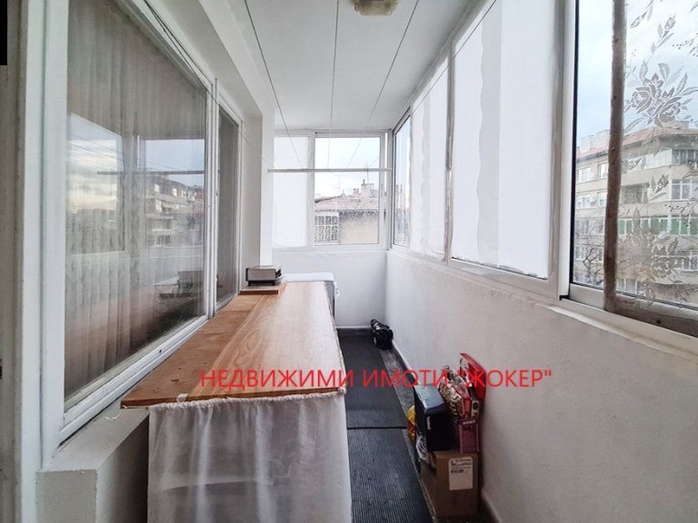 Тристаен апартамент за продажба Велико Търново Широк център - Photo 5