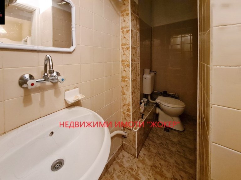 Тристаен апартамент за продажба Велико Търново Широк център - Photo 6