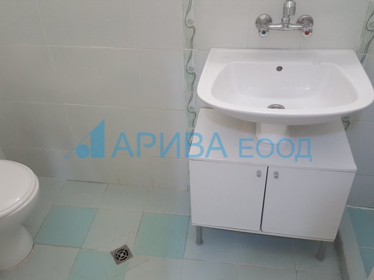 Двустаен апартамент дава под наем Хасково Дружба - Photo 5