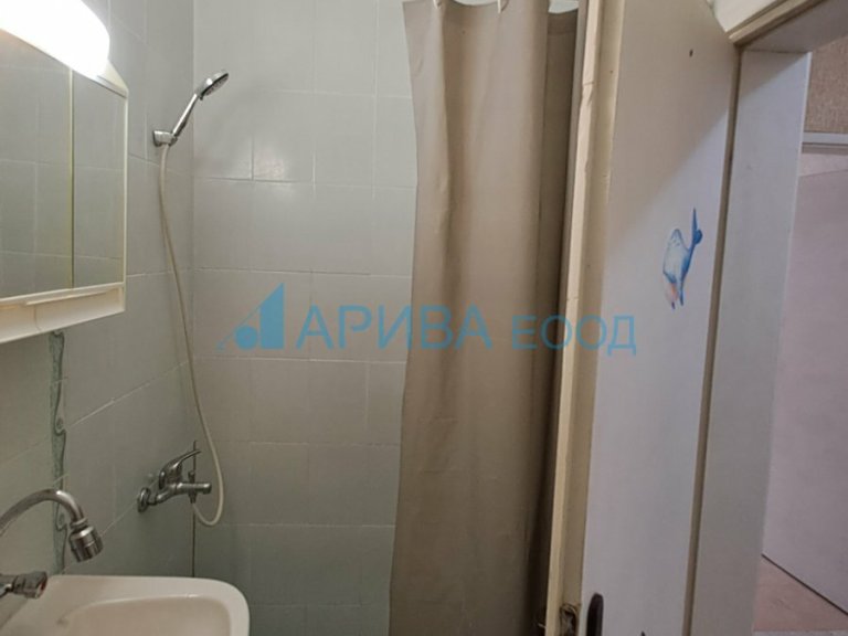 Двустаен апартамент дава под наем Хасково Дружба - Photo 9