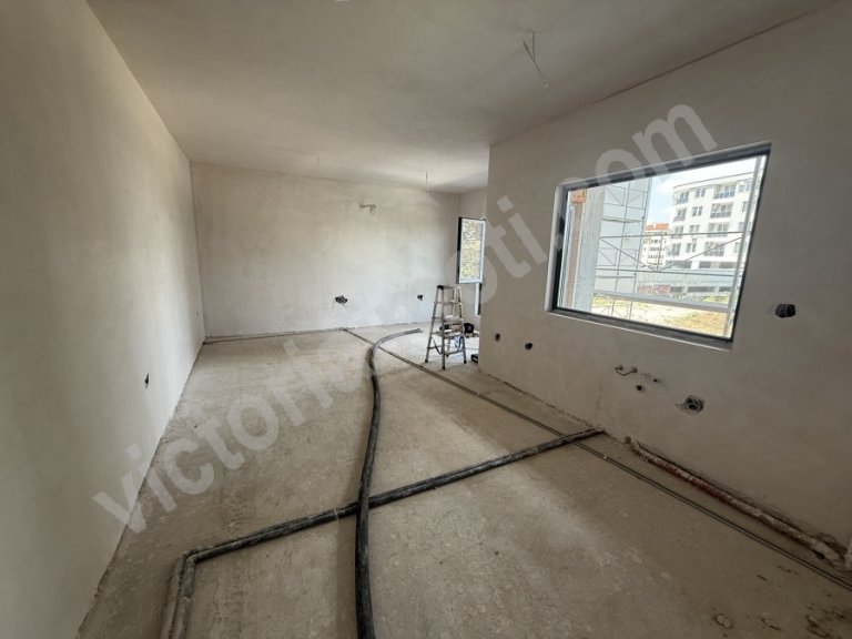 Тристаен апартамент за продажба Велико Търново Бузлуджа - Photo 4