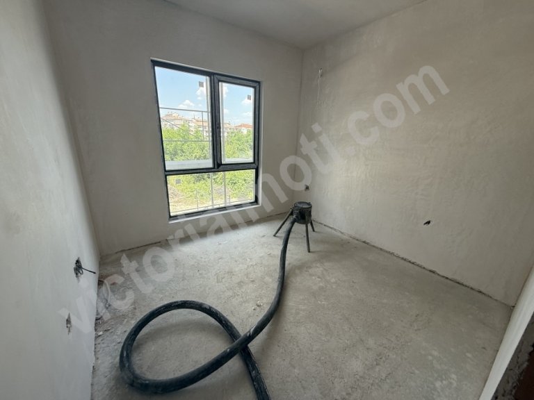 Тристаен апартамент за продажба Велико Търново Бузлуджа - Photo 7