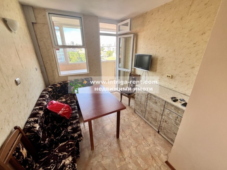 Тристаен апартамент за продажба Хасково Център - Photo 3