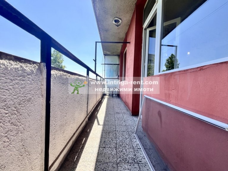 Тристаен апартамент за продажба Хасково Център - Photo 4