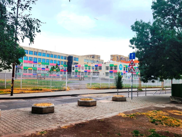 Магазин дава под наем София Суха Река