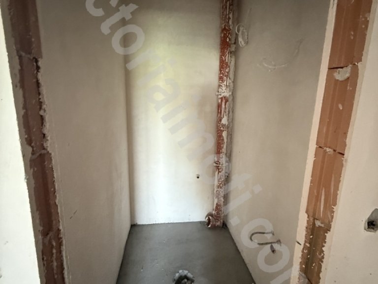 Тристаен апартамент за продажба Велико Търново Бузлуджа - Photo 6
