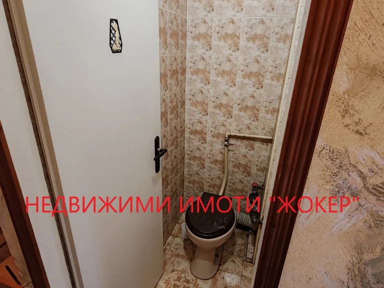 Тристаен апартамент за продажба Велико Търново Зона Б