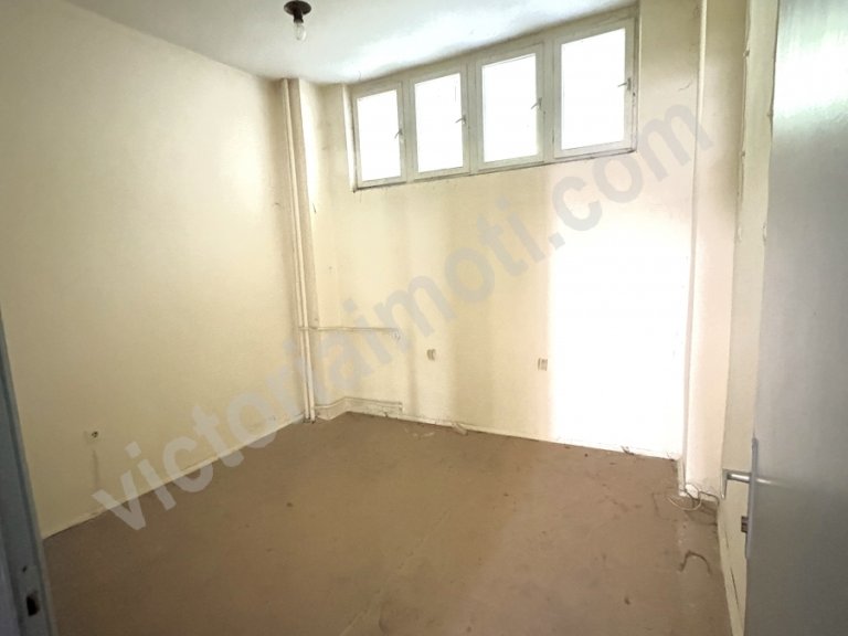 Магазин за продажба Велико Търново Център - Photo 2