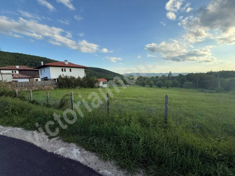 Земя за продажба Велико Търново област с.Търкашени - Photo 2