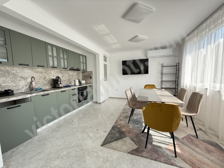 Тристаен апартамент за продажба Велико Търново Център - Photo 8