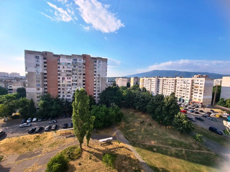 Bir Artı Sıfır Daire kiralık Sofia Lyulin 4