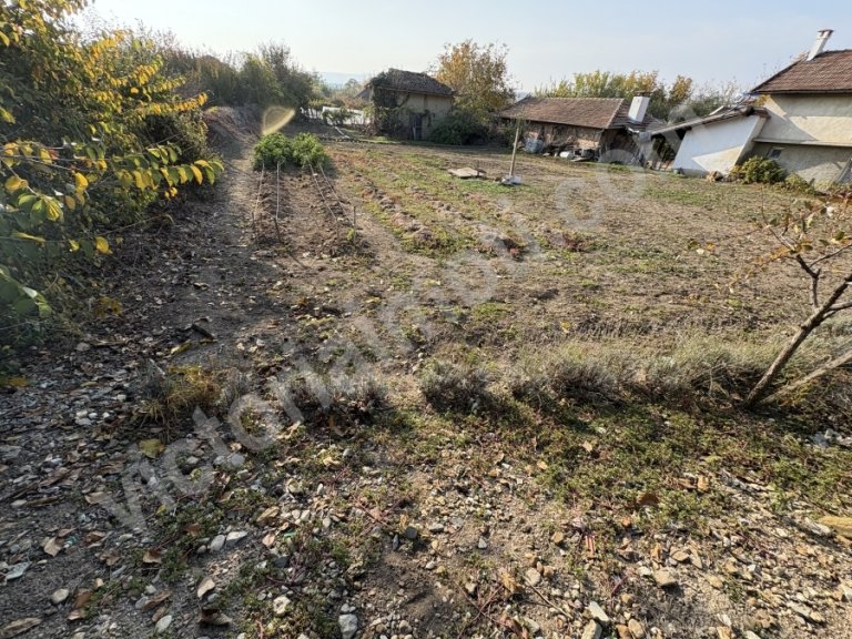 Земя за продажба Велико Търново област с.Поликраище