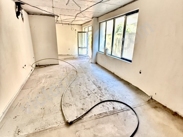Едностаен апартамент за продажба Велико Търново Център - Photo 2