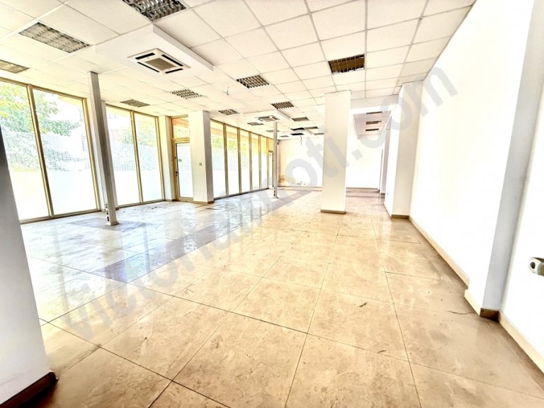 Магазин за продажба Велико Търново Център