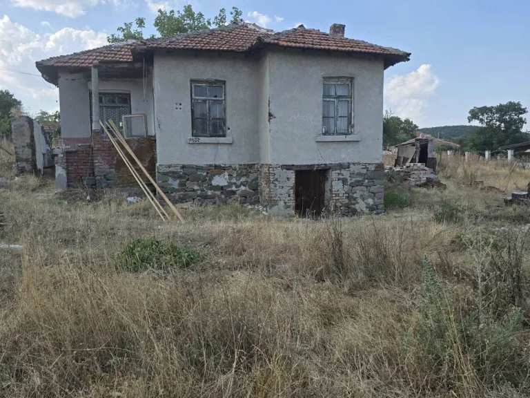 Къща за продажба Бургас област с.Хаджиите