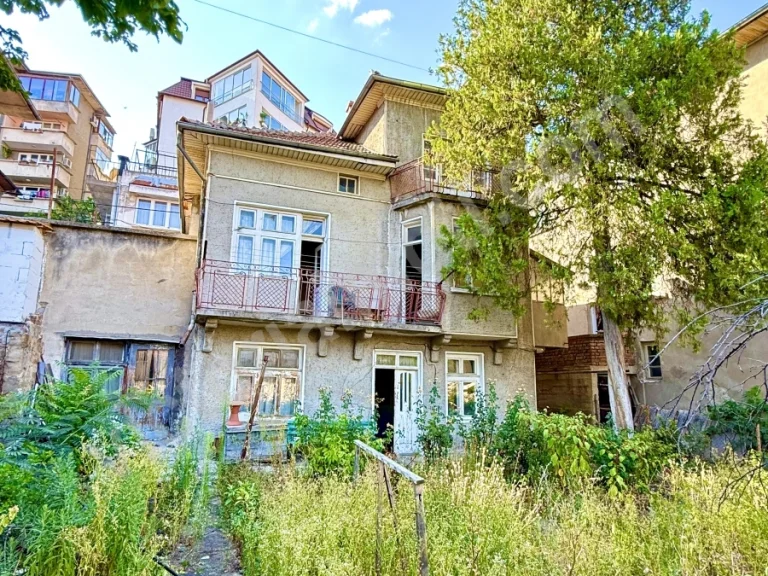 Къща за продажба Велико Търново Център