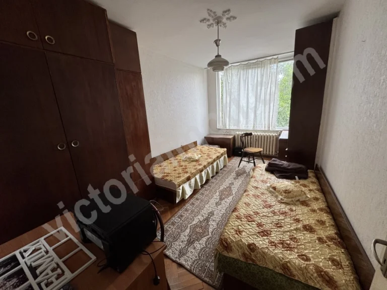 Тристаен апартамент за продажба Велико Търново Колю Фичето