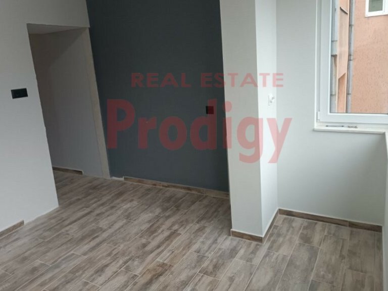 Three Room Apartment for sale Sofia Gotse Delchev - Photo 10