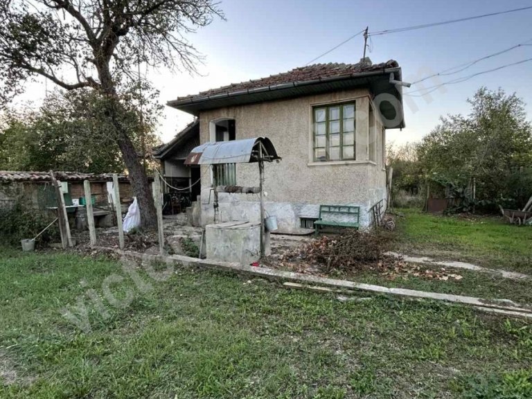 Къща за продажба Велико Търново област с.Къпиново