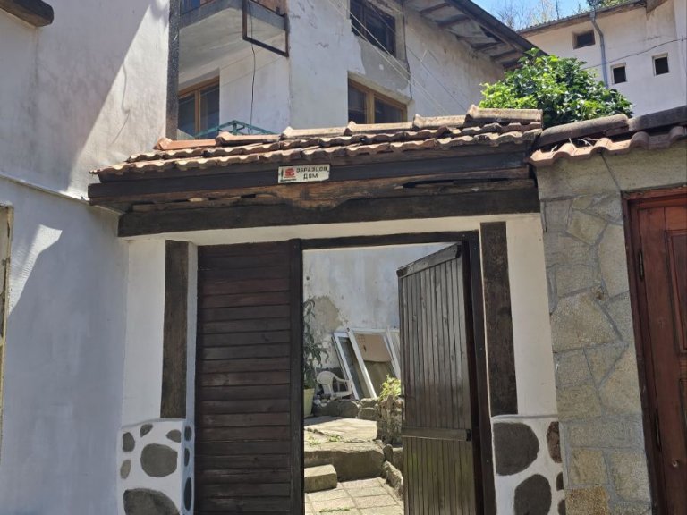Къща за продажба Смолян Райково - Photo 8