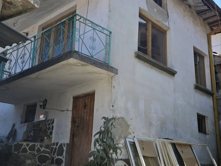 Къща за продажба Смолян Райково