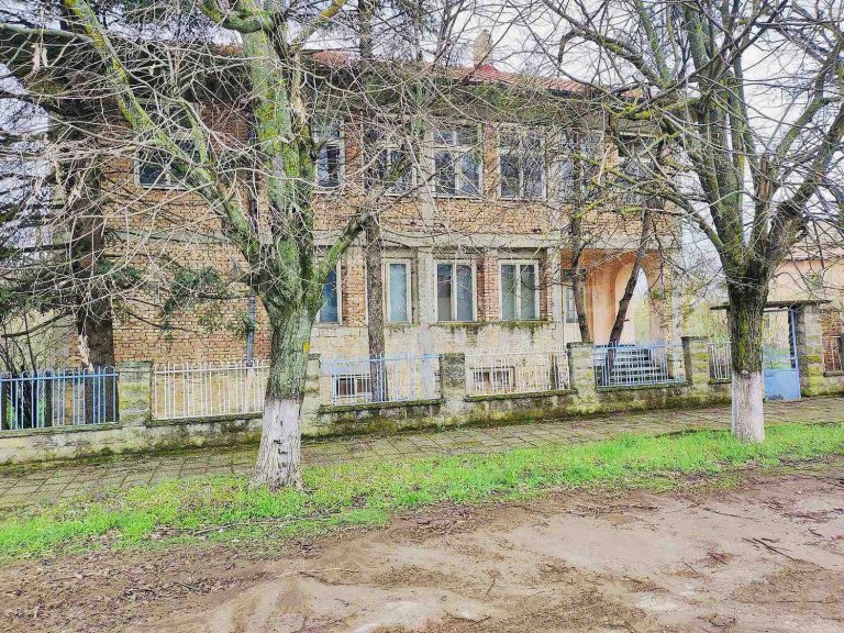 Къща за продажба Шумен област с.Сини Вир - Photo 3