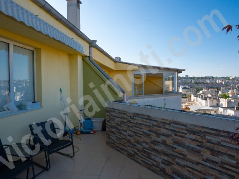 Тристаен апартамент за продажба Велико Търново Бузлуджа - Photo 8