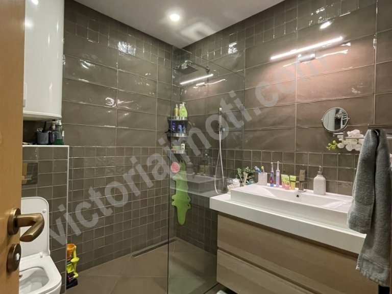 Тристаен апартамент за продажба Велико Търново Бузлуджа - Photo 9