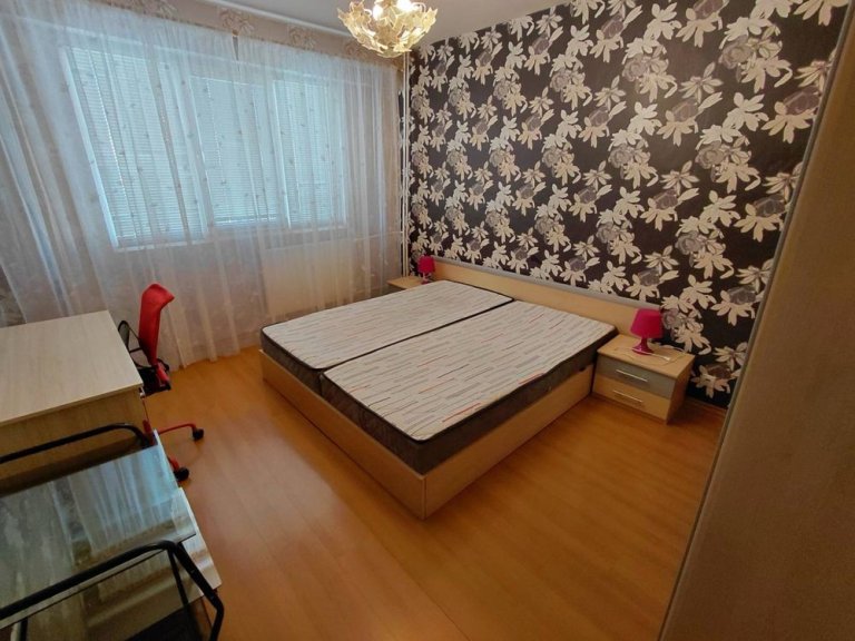 Three Room Apartment for rent Sofia Mladost 4 - Photo 4