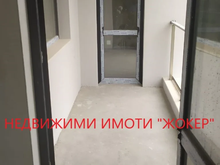Тристаен апартамент за продажба Велико Търново Бузлуджа