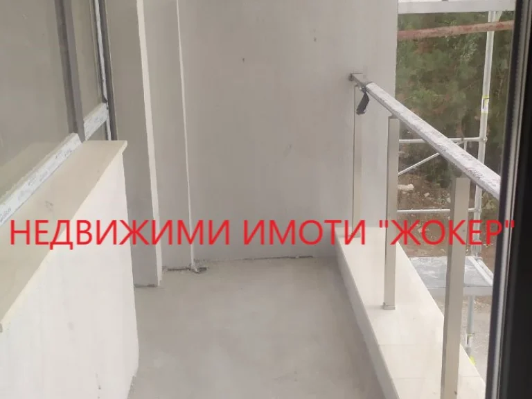 Тристаен апартамент за продажба Велико Търново Бузлуджа