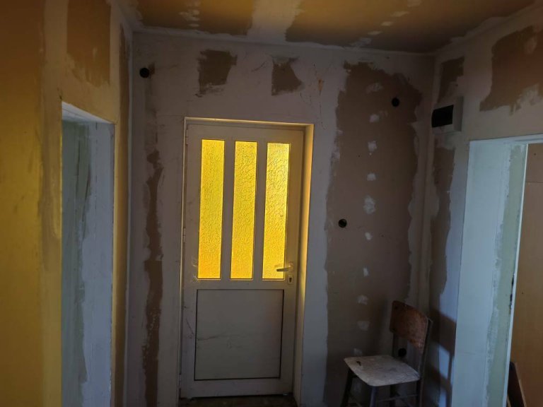 Къща за продажба Хасково област с.Бряст - Photo 8