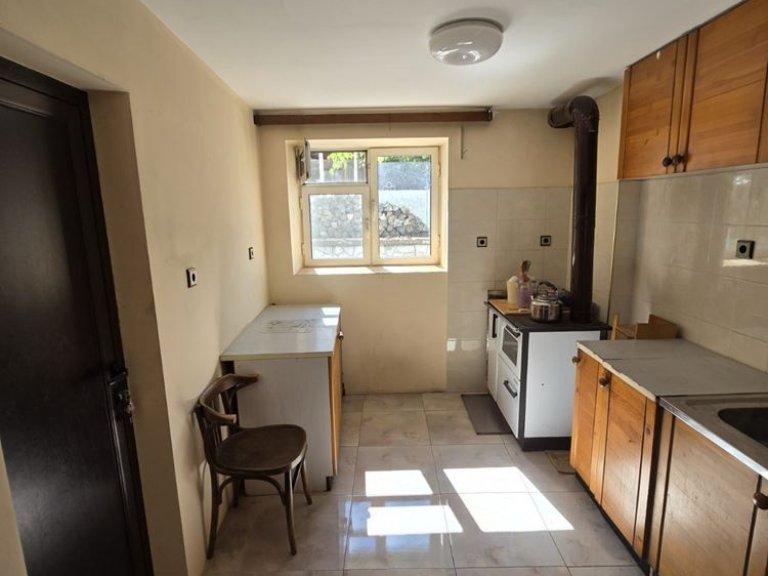 Къща за продажба Пазарджик област с.Сестримо - Photo 7