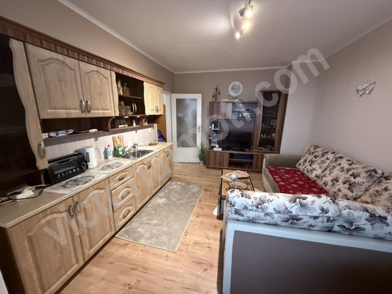 Two Room Apartment for sale Veliko Tarnovo oblast Gr.lyaskovets