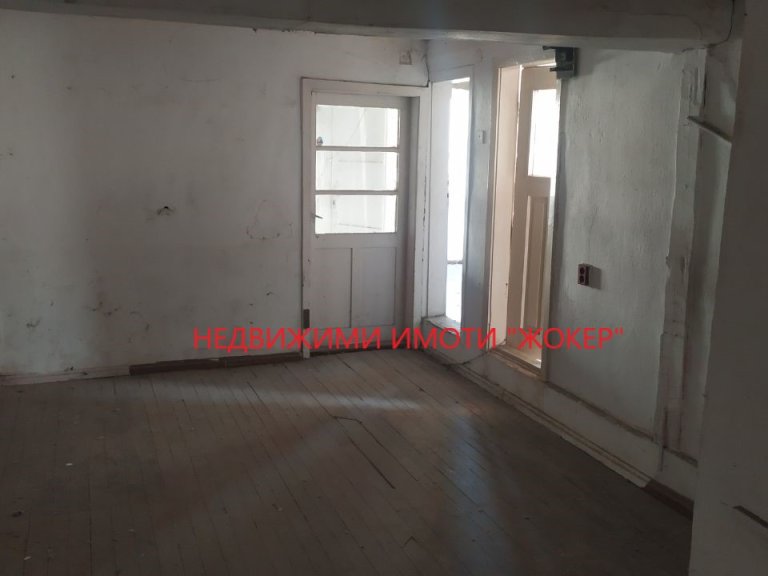 Многостаен апартамент за продажба Велико Търново Център