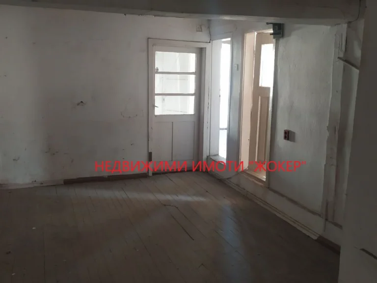 Многостаен апартамент за продажба Велико Търново Център