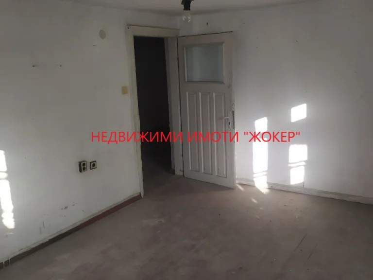 Многостаен апартамент за продажба Велико Търново Център